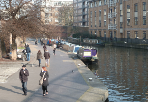 Walking along the Regents Canal